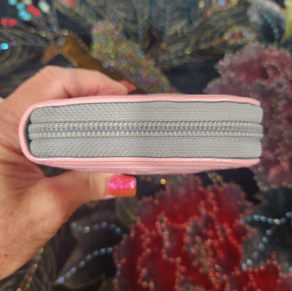 Chanel Boy Wallet - Picture 7 of 14